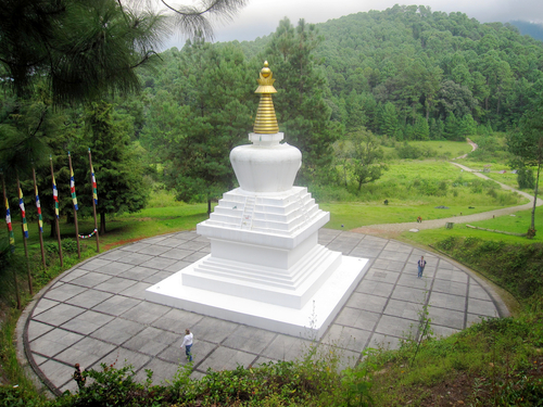 Valle de Bravo - La Gran Stupa Bon para la Paz Mundial